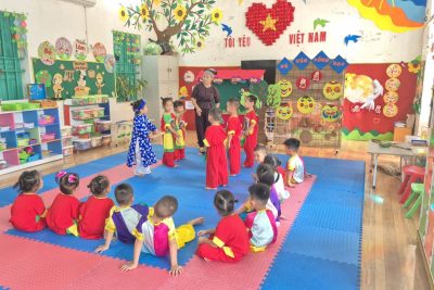 Hoạt động giáo dục lớp 4B1 – Giáo viên: Đoàn Thị Nguyên